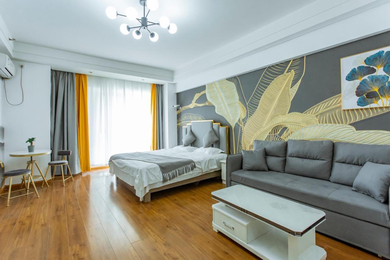 Dalian Hong XI Yuan Apartment Wanda Plaza Экстерьер фото